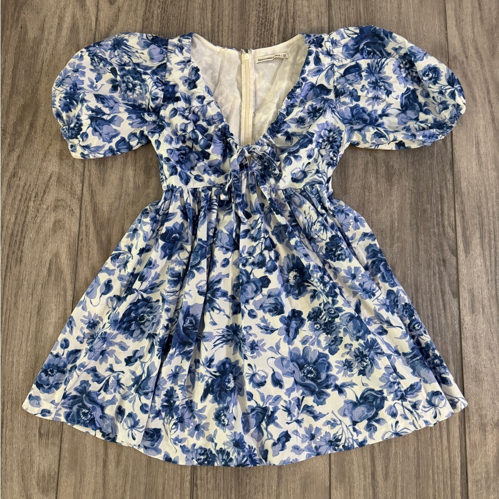 Abercrombie & Fitch Dress - Size XS